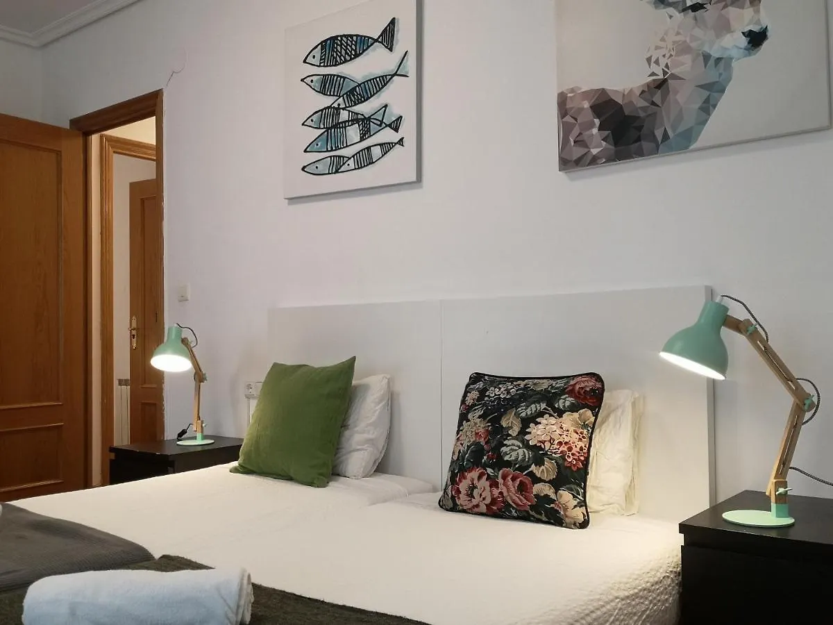 Apartamento Amplio Y Central A Pie De Playa La Concha San Sebastián İspanya